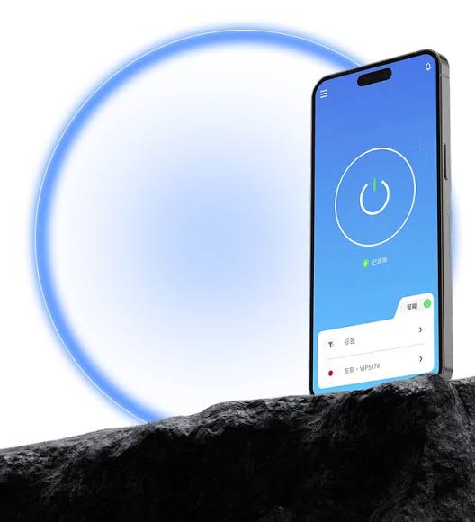 QuickQ 加速器移动端节点列表与智能测速界面